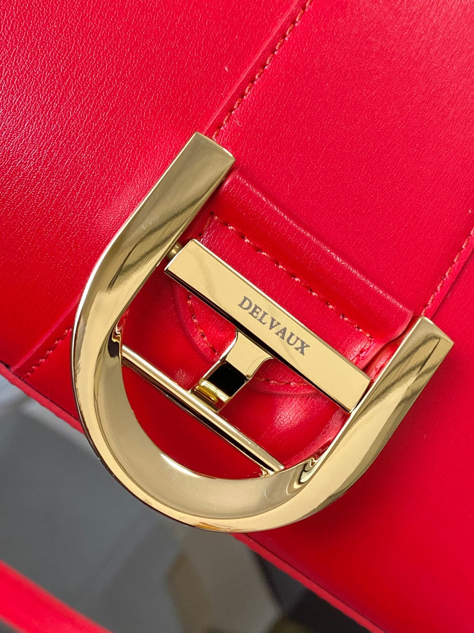 DLV Sling Bag
