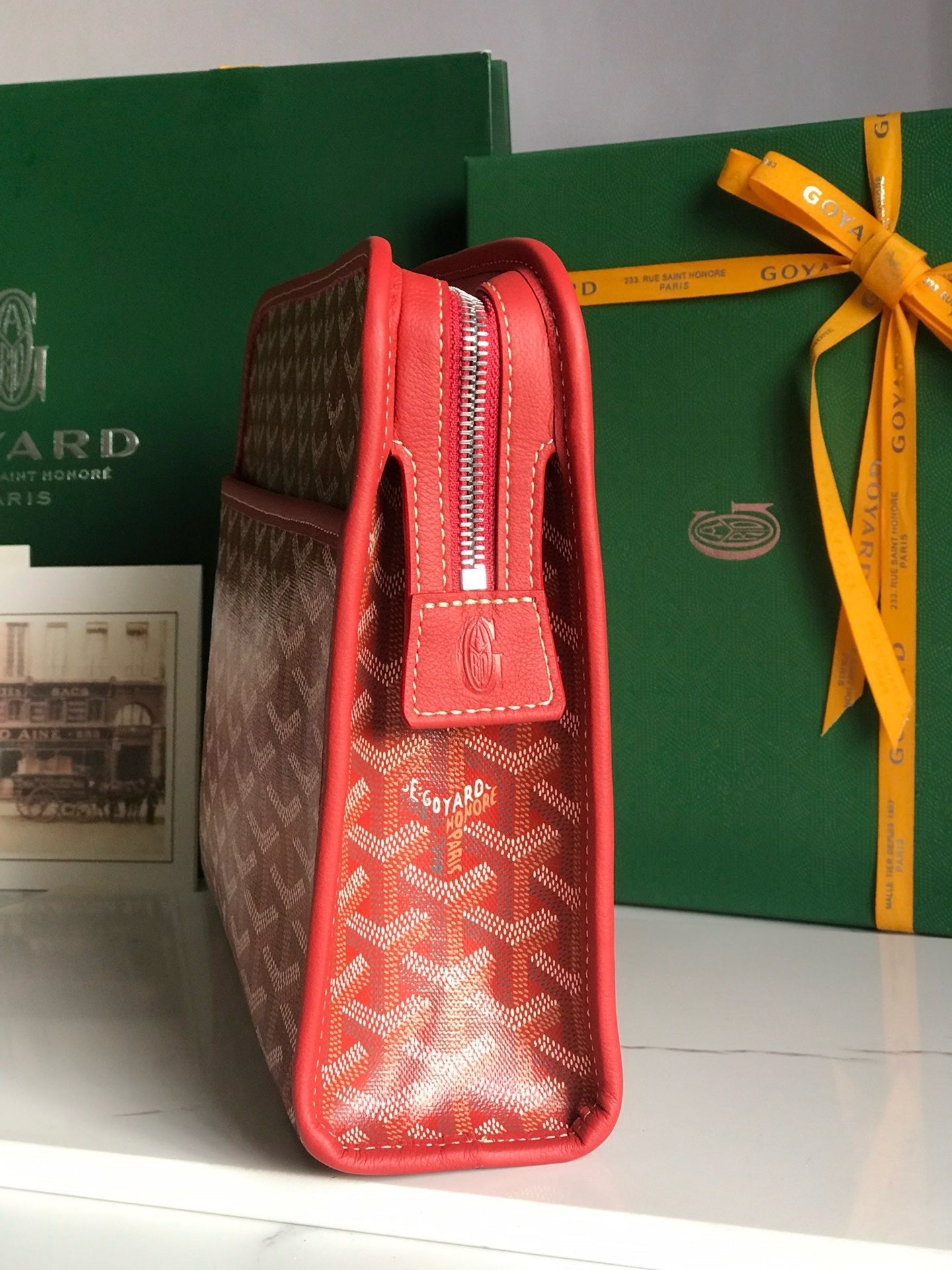 GYD Jouvence Toiletry Bag