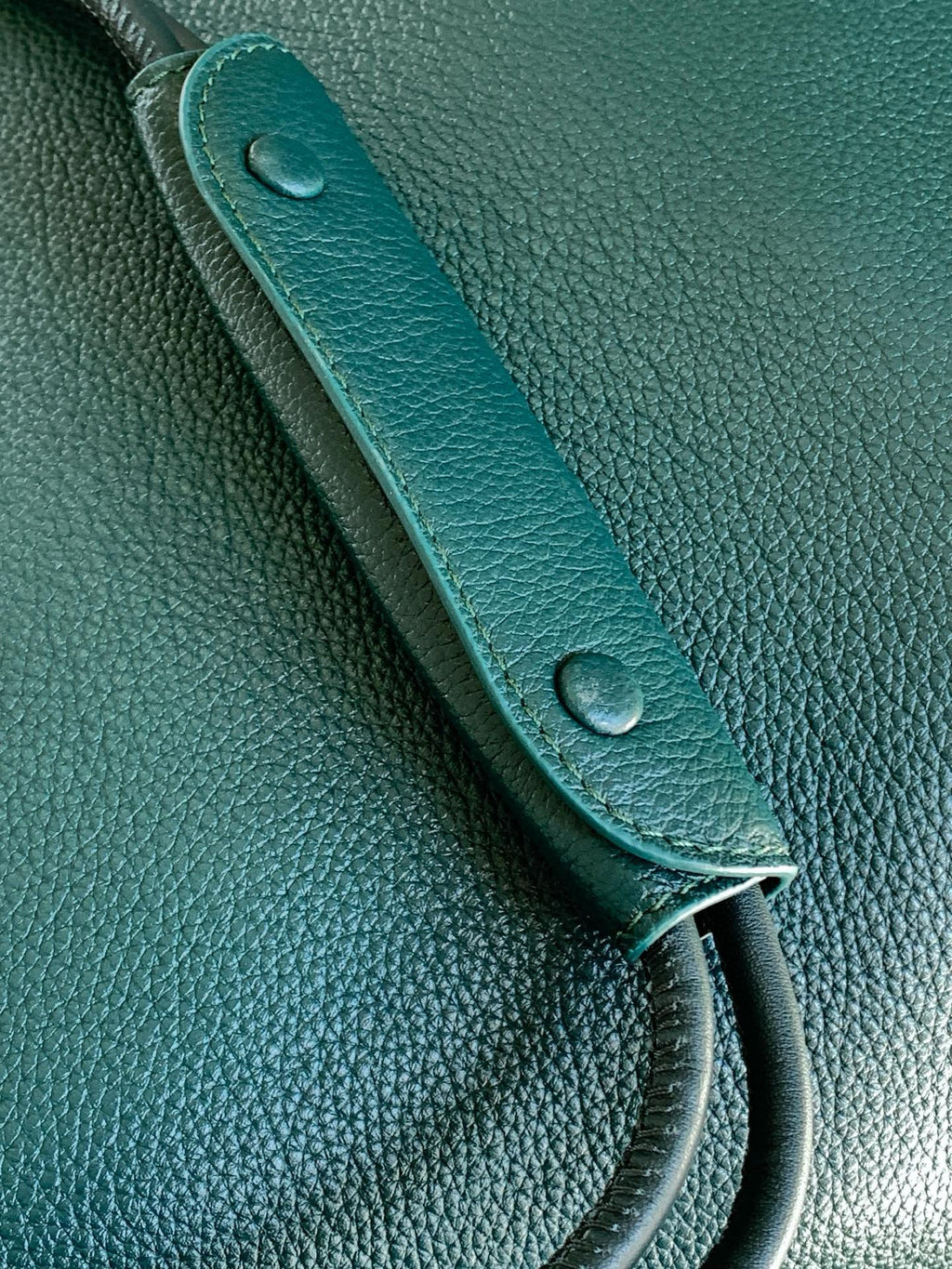 LW Pebble Leather