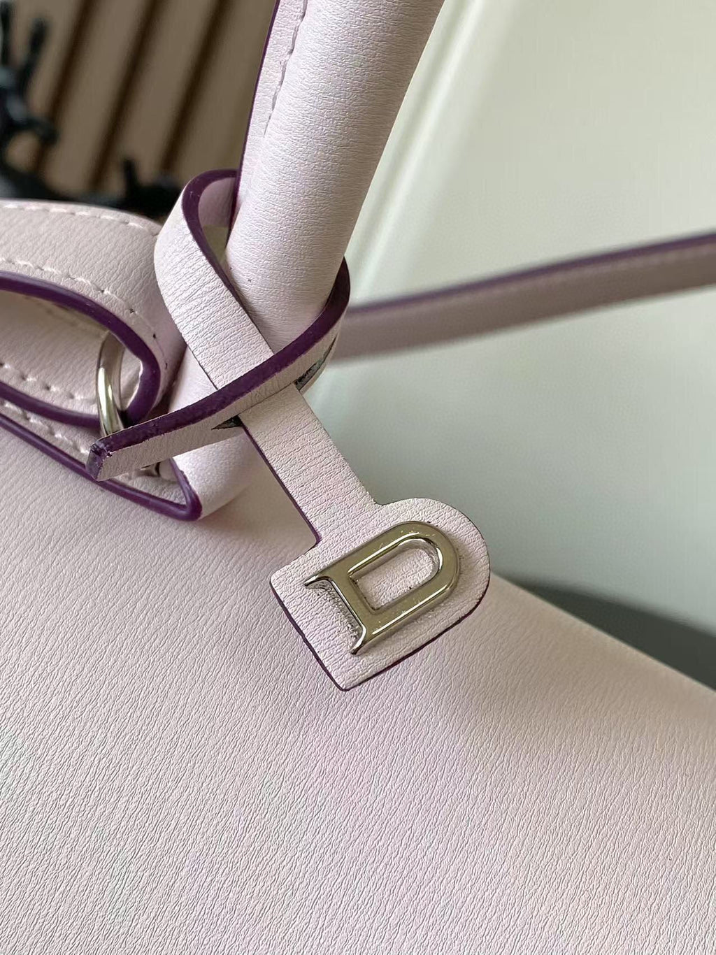 DLV Sling Bag