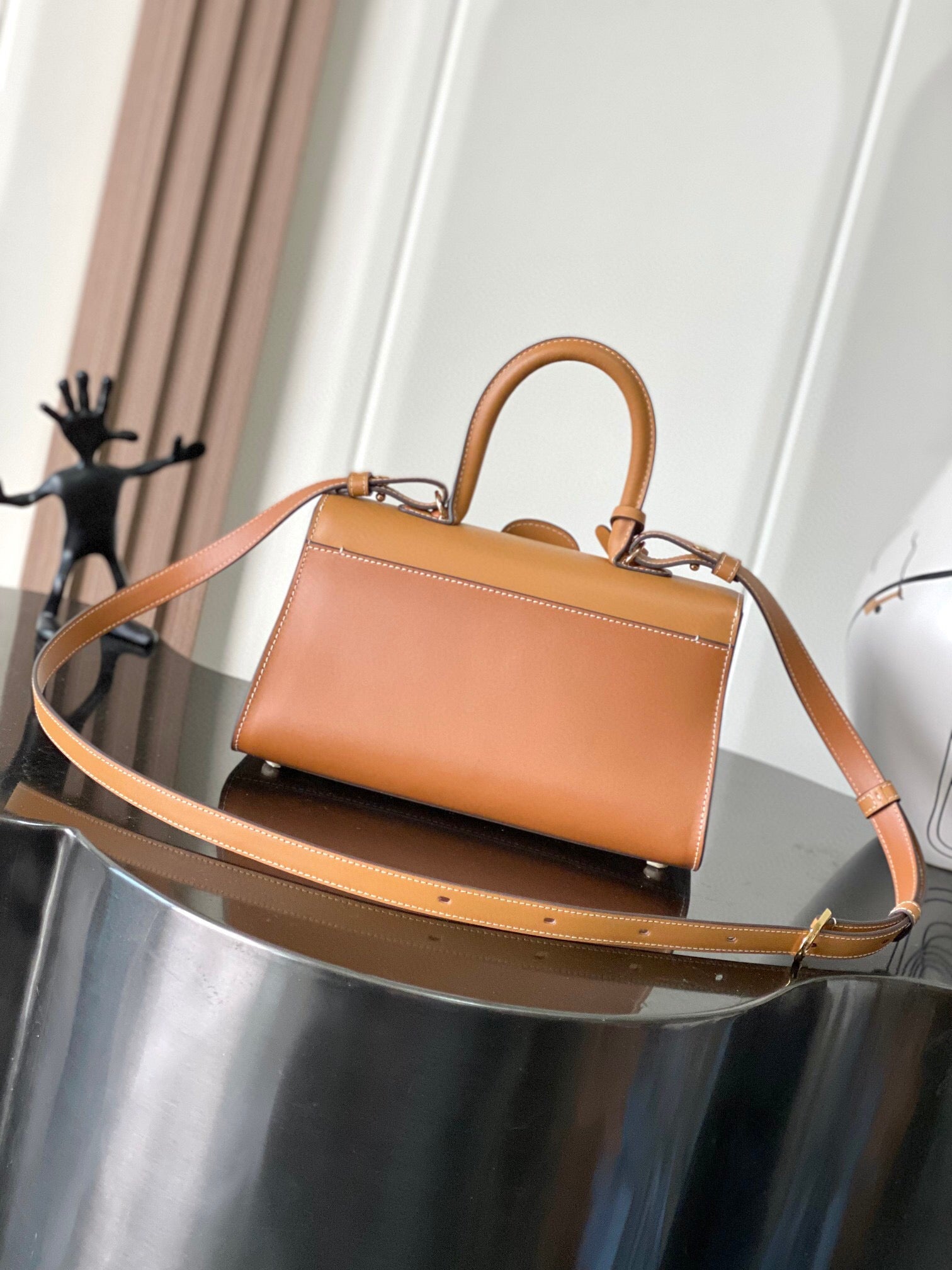 DLV Sling Bag