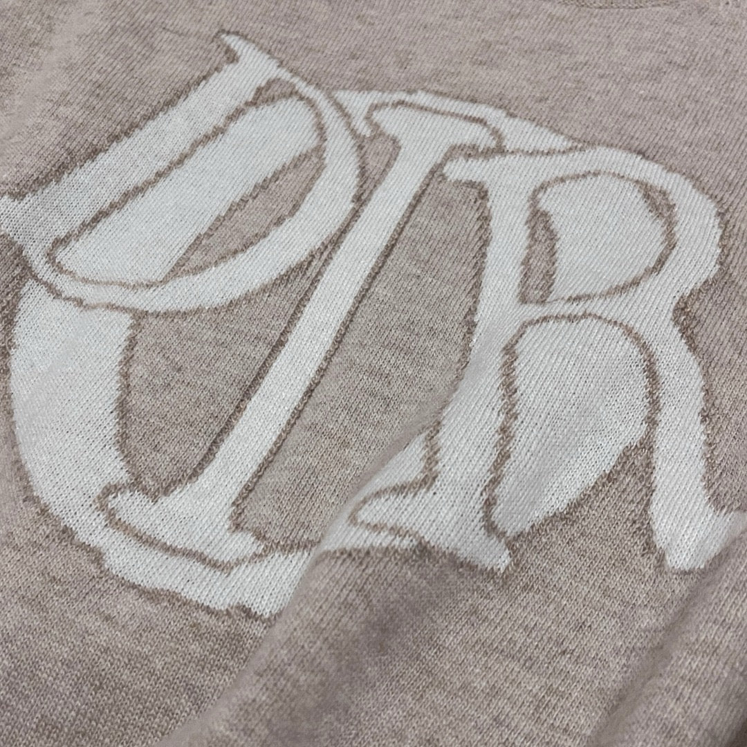 CD Sweater