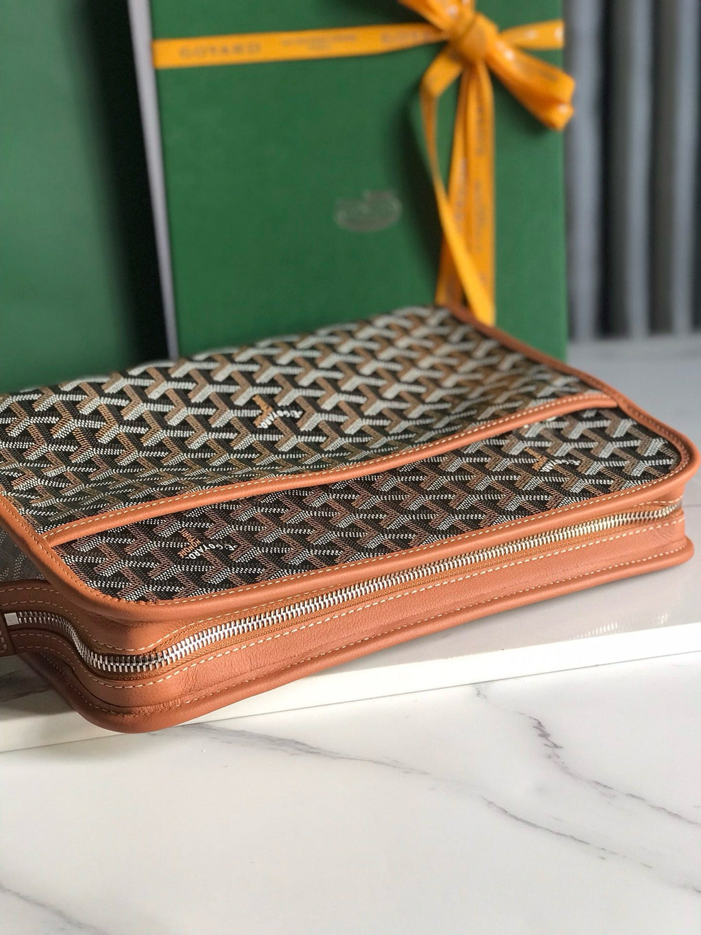 GYD Jouvence Toiletry Bag