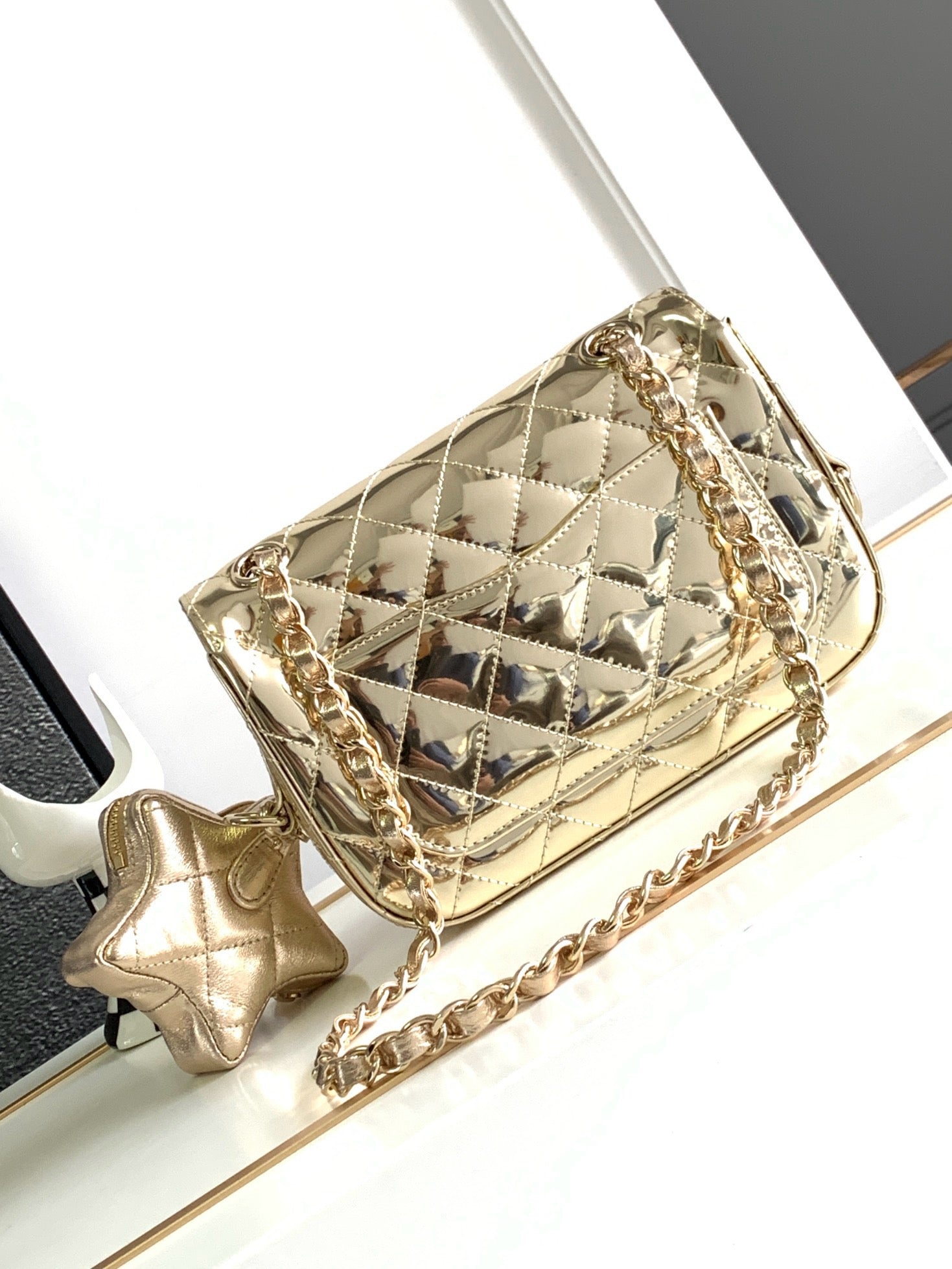 CNL 24C Flap Mini Bag