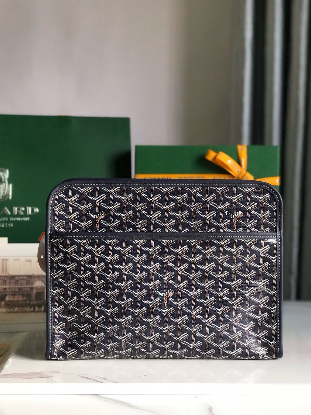 GYD Jouvence Toiletry Bag