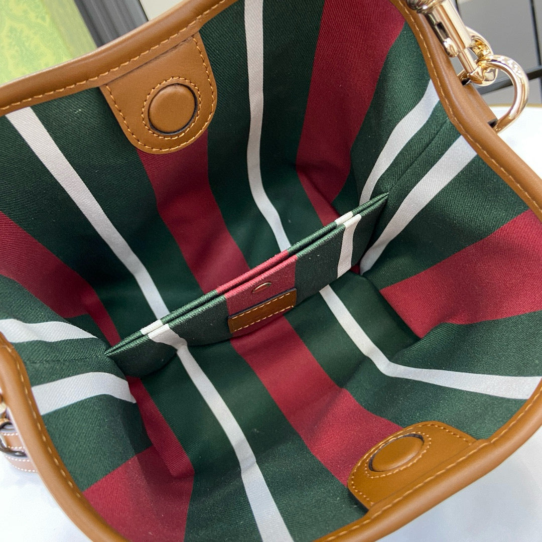 GC Mini Bucket