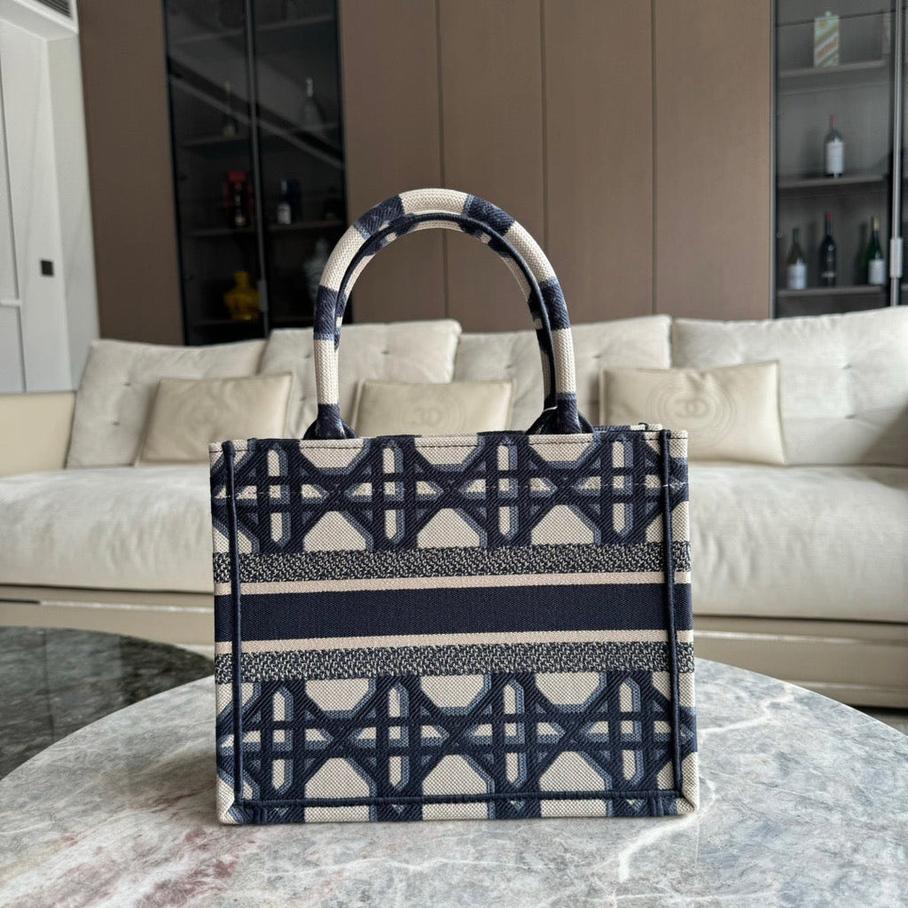 CD Book Tote