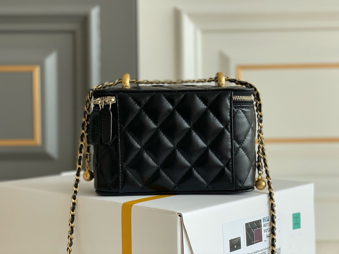 CNL 24C Vanity Bag