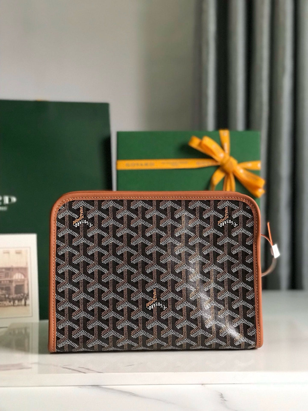 GYD Jouvence Toiletry Bag