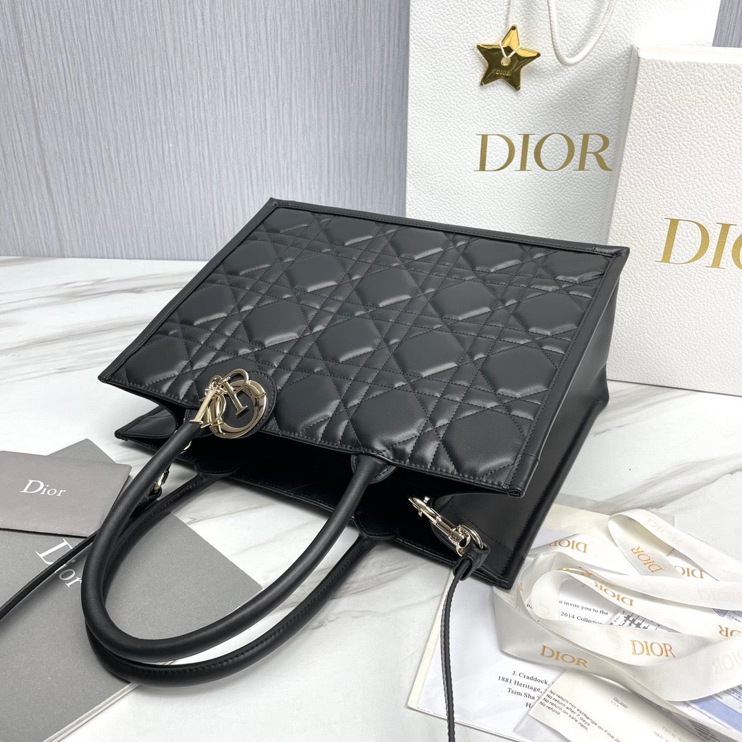 CD Tote