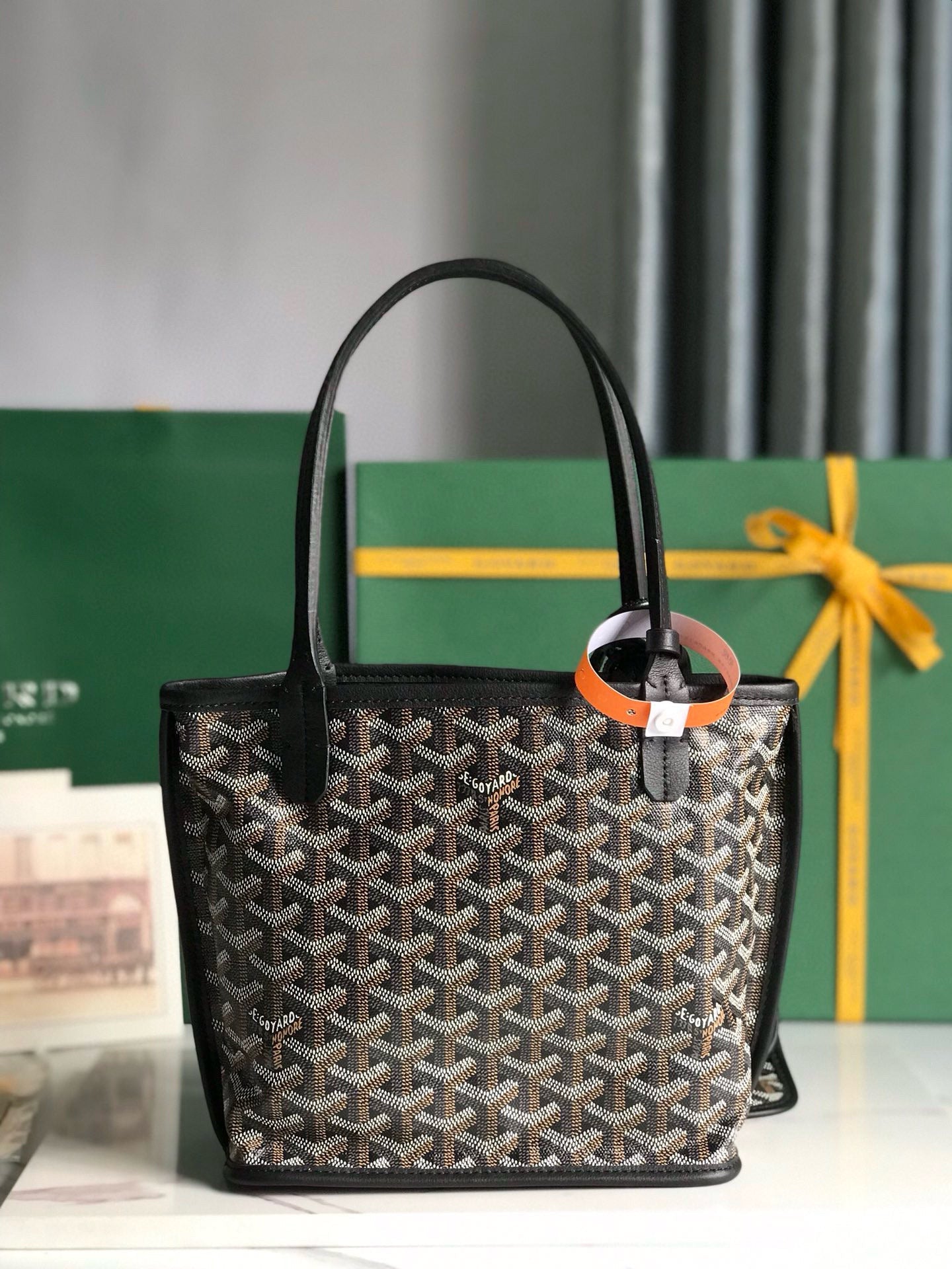 GYD Anjou Mini
