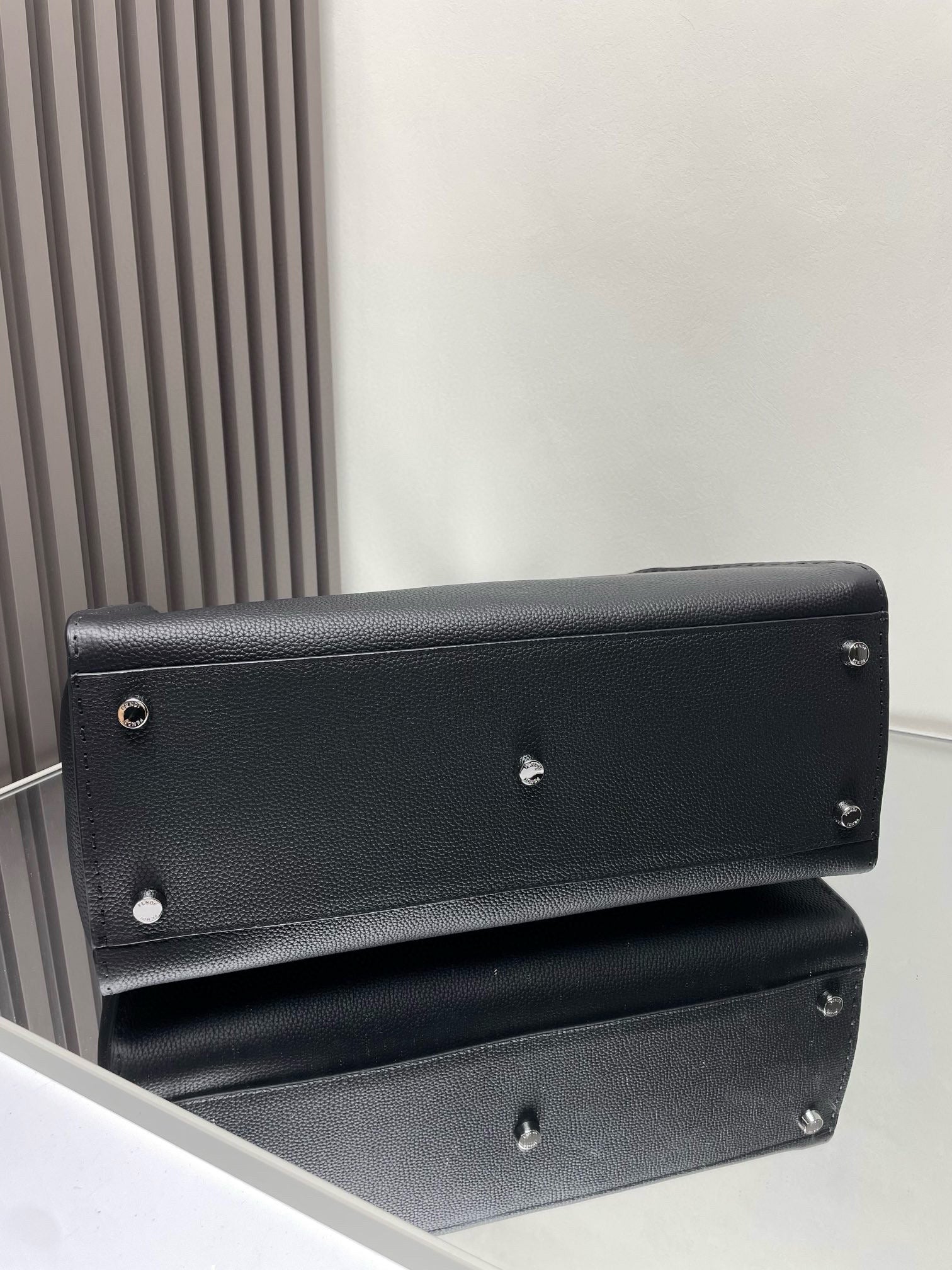 FD Peekaboo Bag