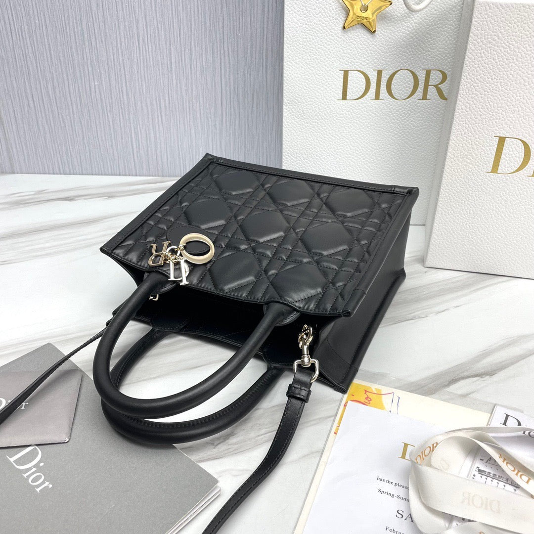 CD Tote