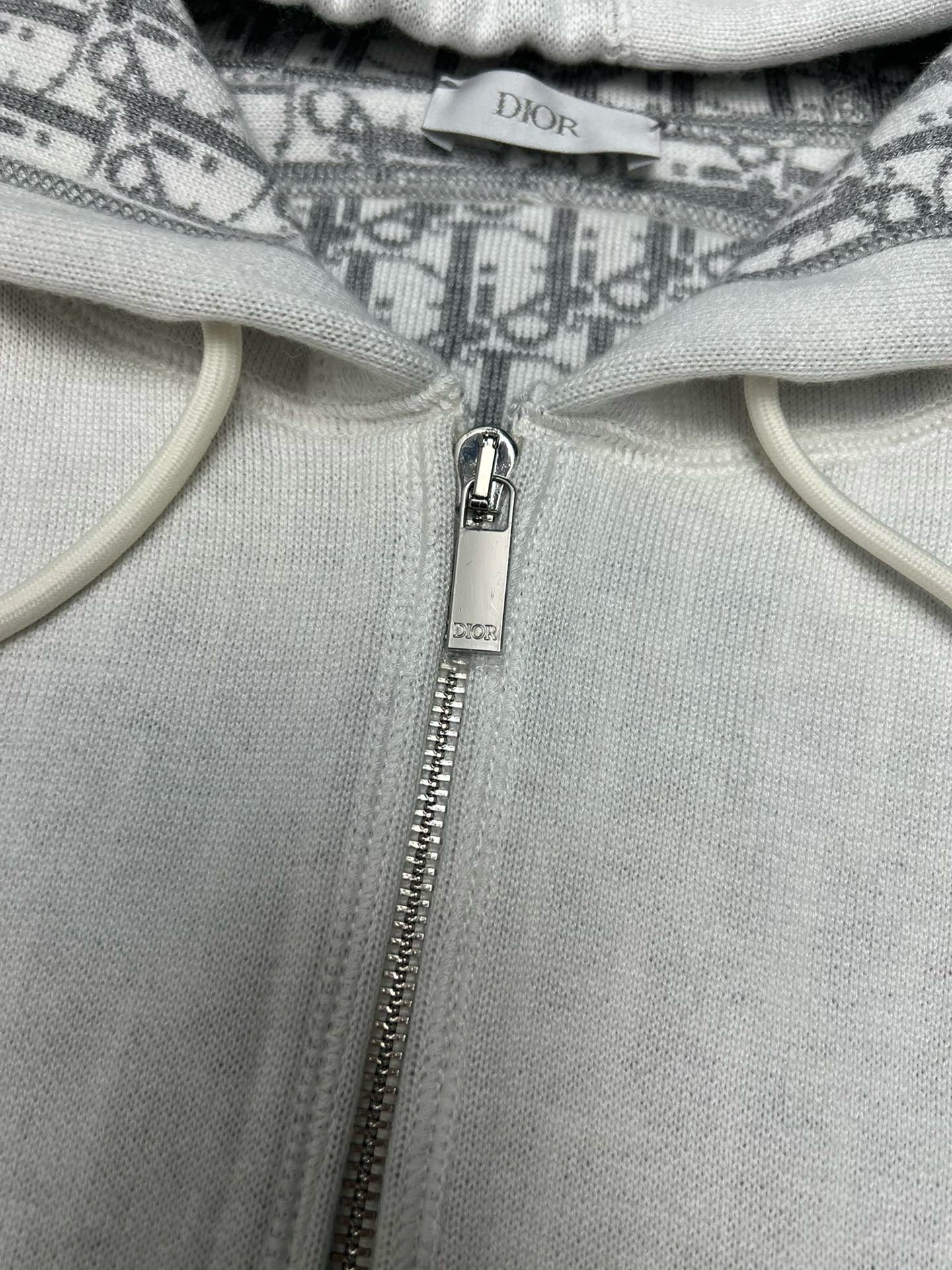 CD Jacket