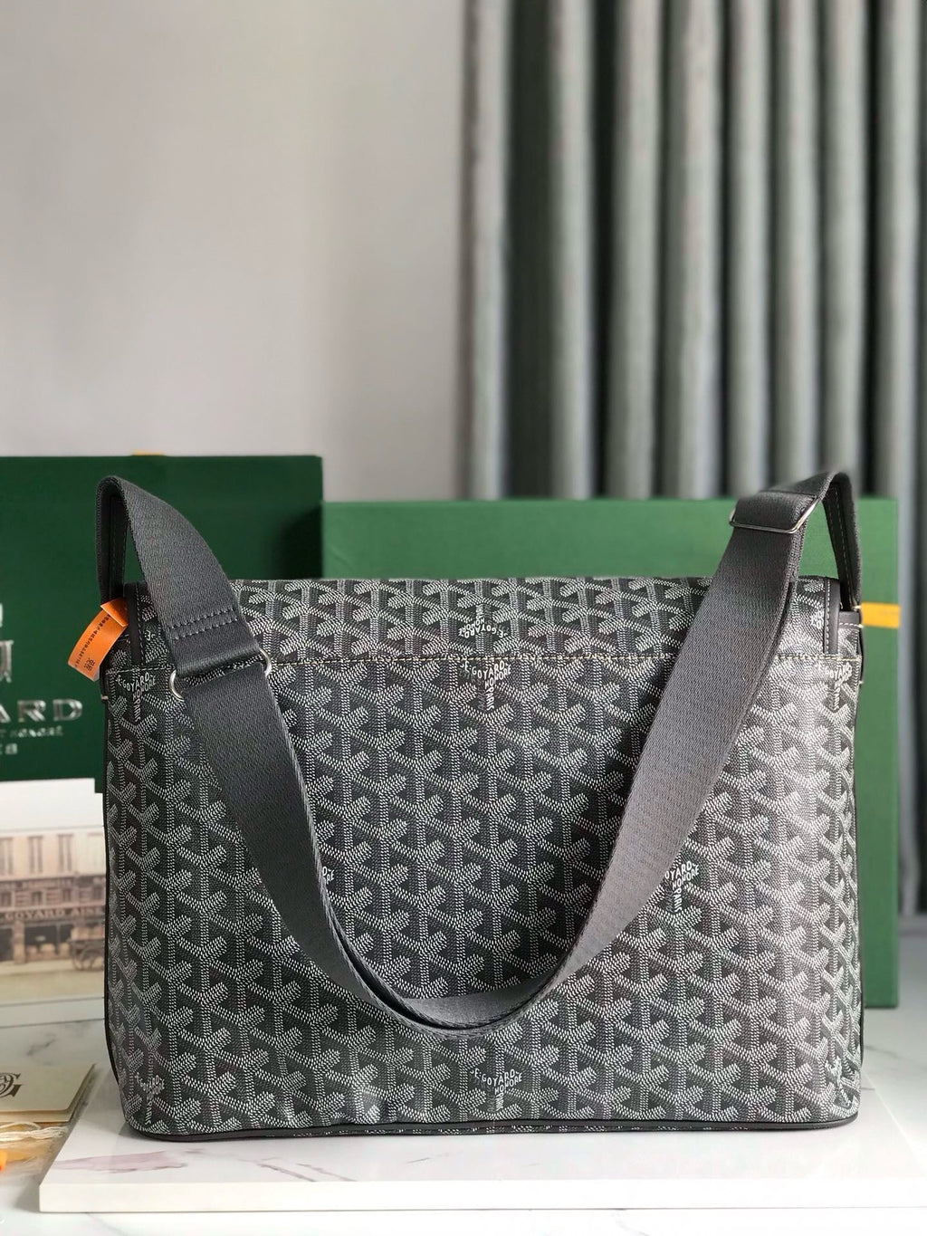 GYD Messenger Bag