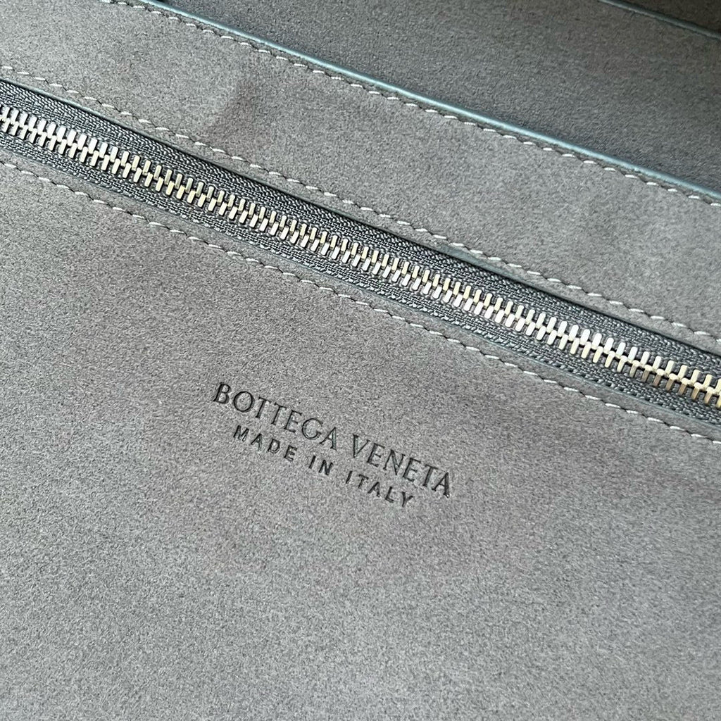 BTV Briefcase