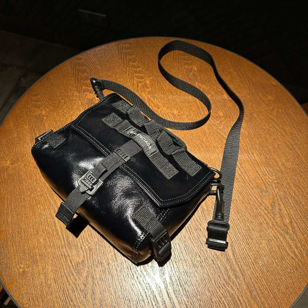 BLC Pocket Messenger Bag