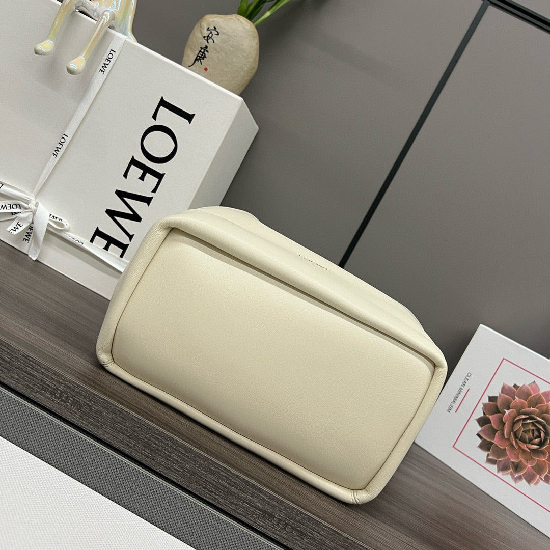 LW Squeeze Purse