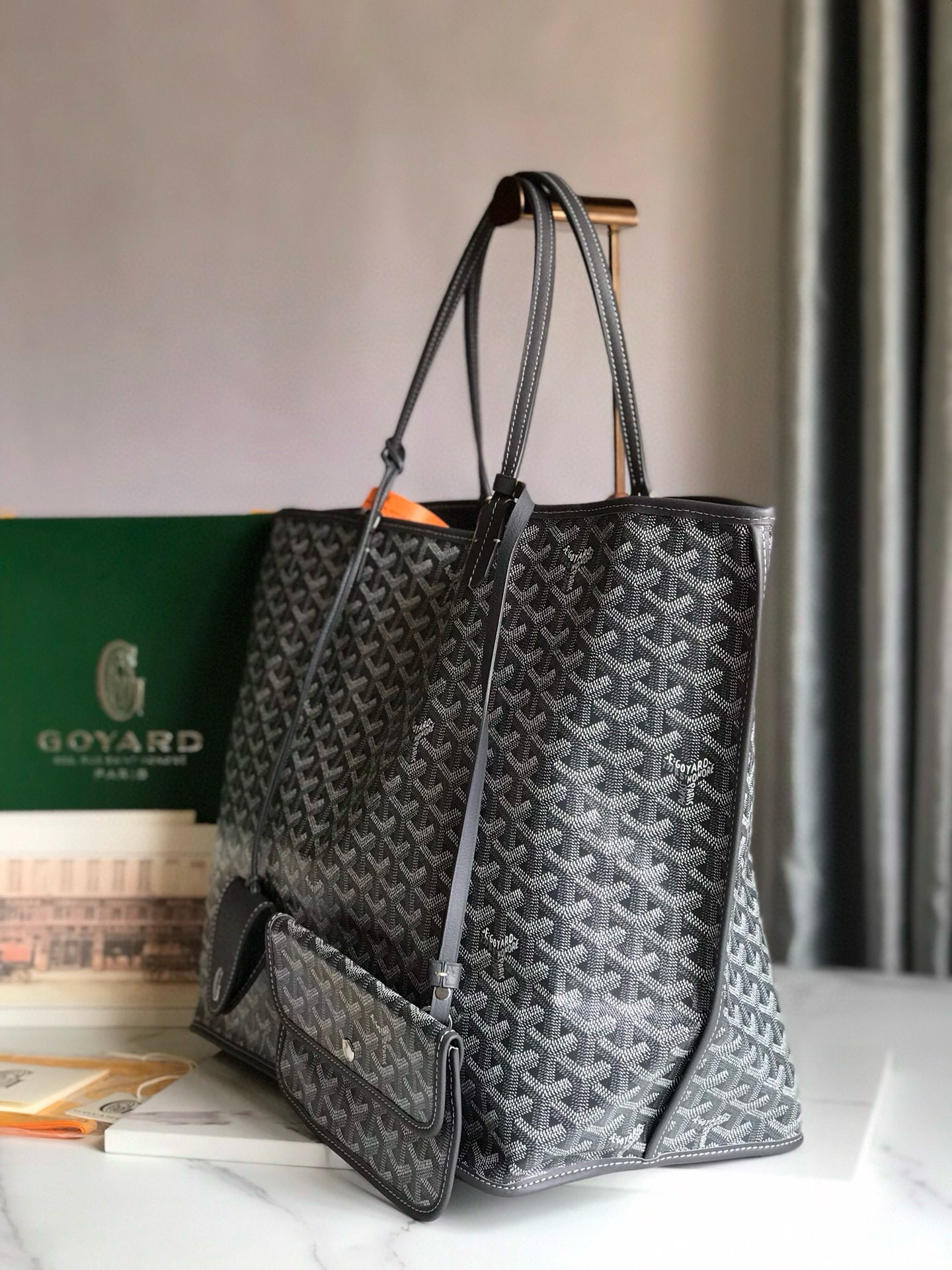 GYD Reversible Anjou