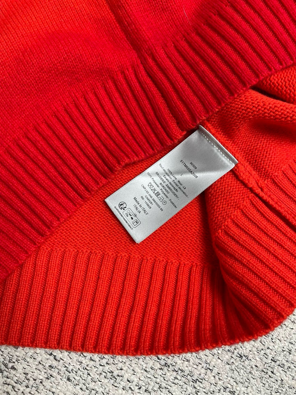 CD Sweater