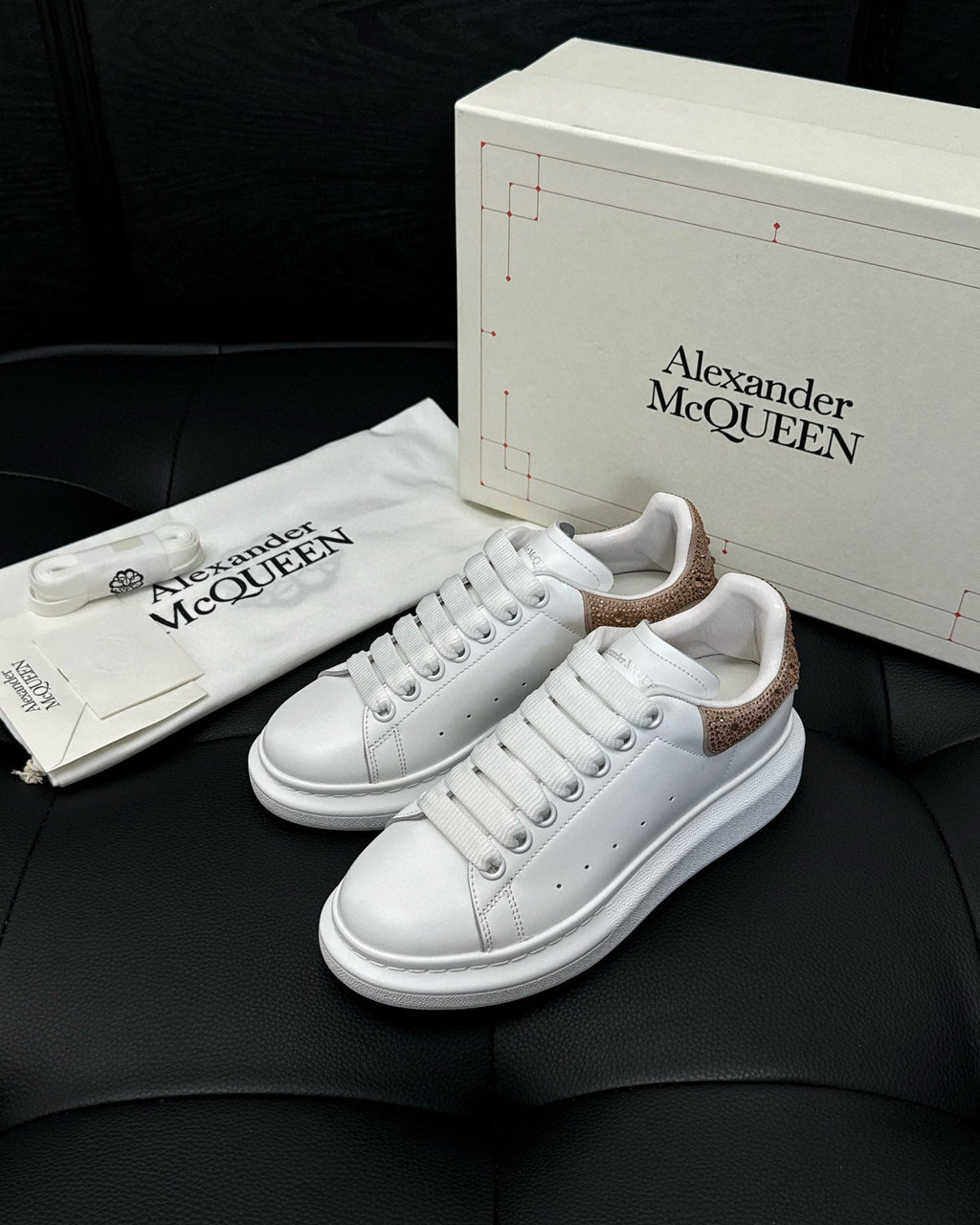 AMQ Sneakers
