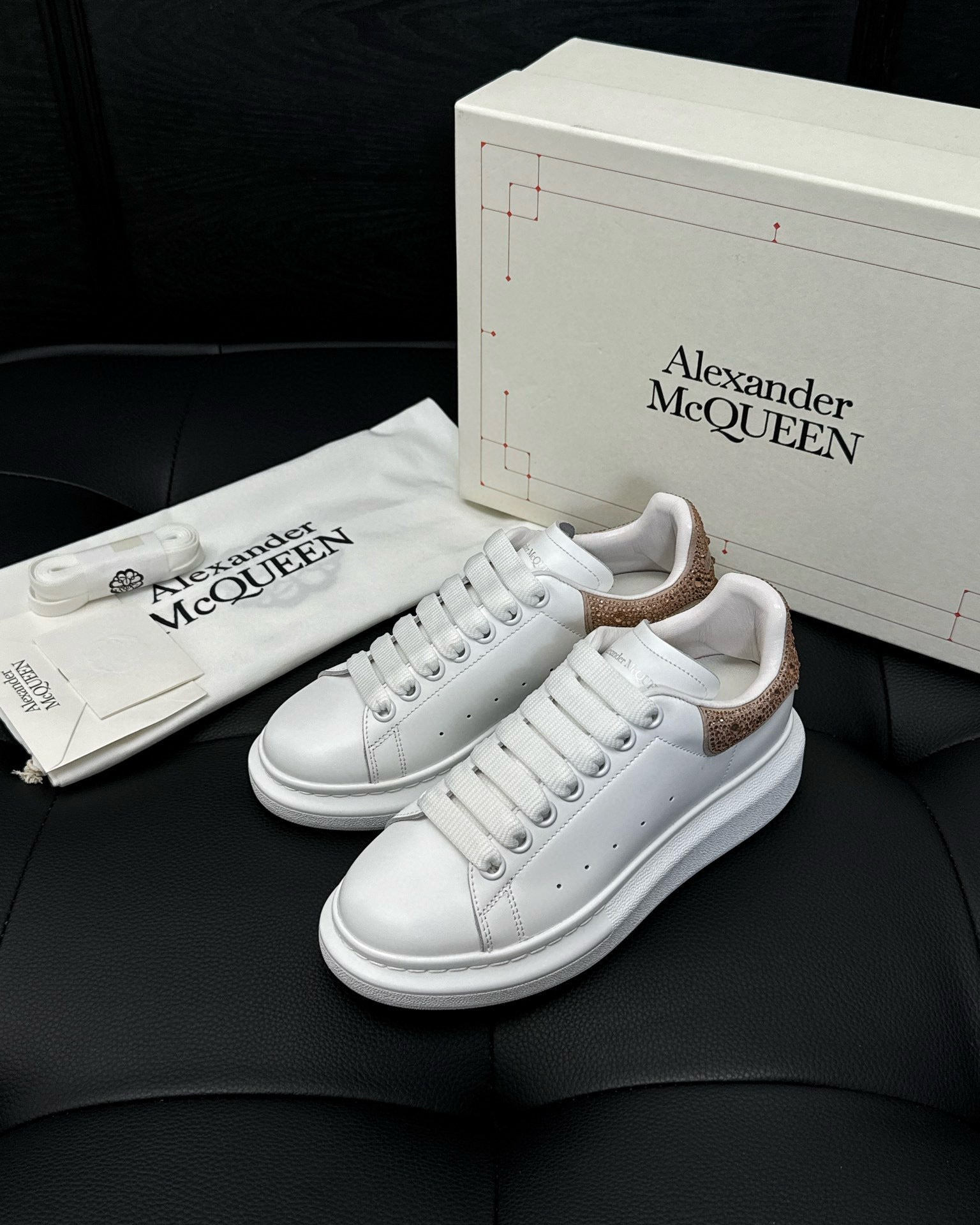 AMQ Sneakers