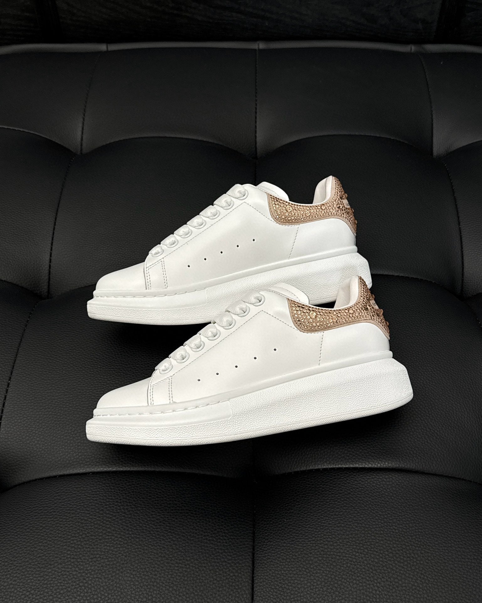 AMQ Sneakers