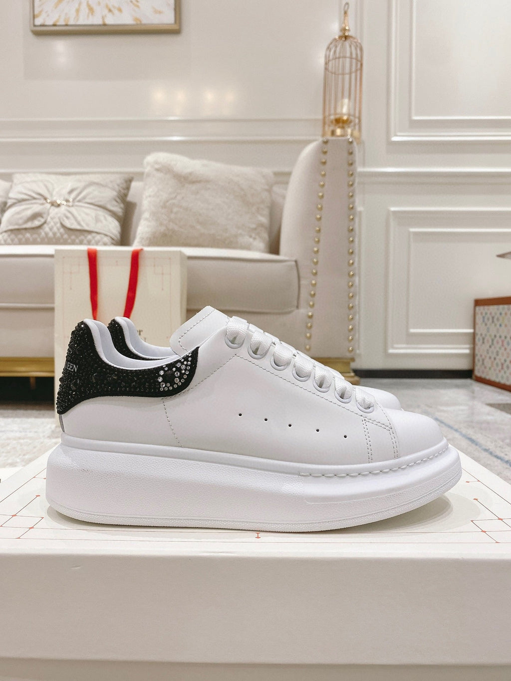 AMQ Sneakers
