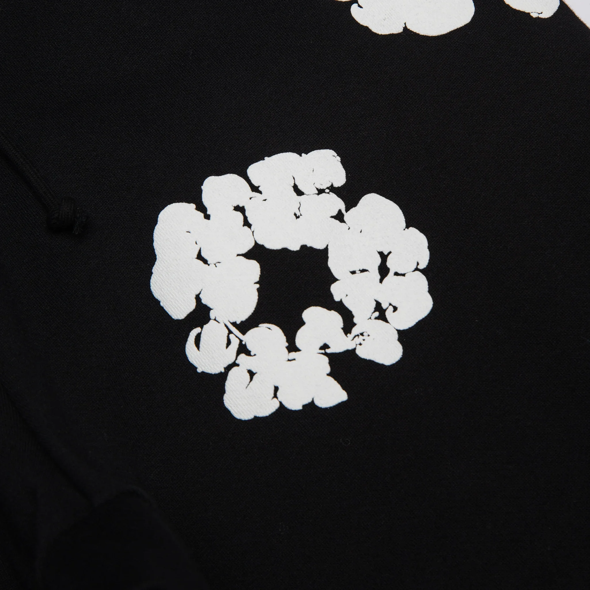 DMT The Cotton Wreath Black Sweatpants