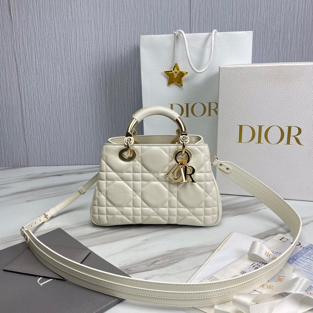 CD Handbag