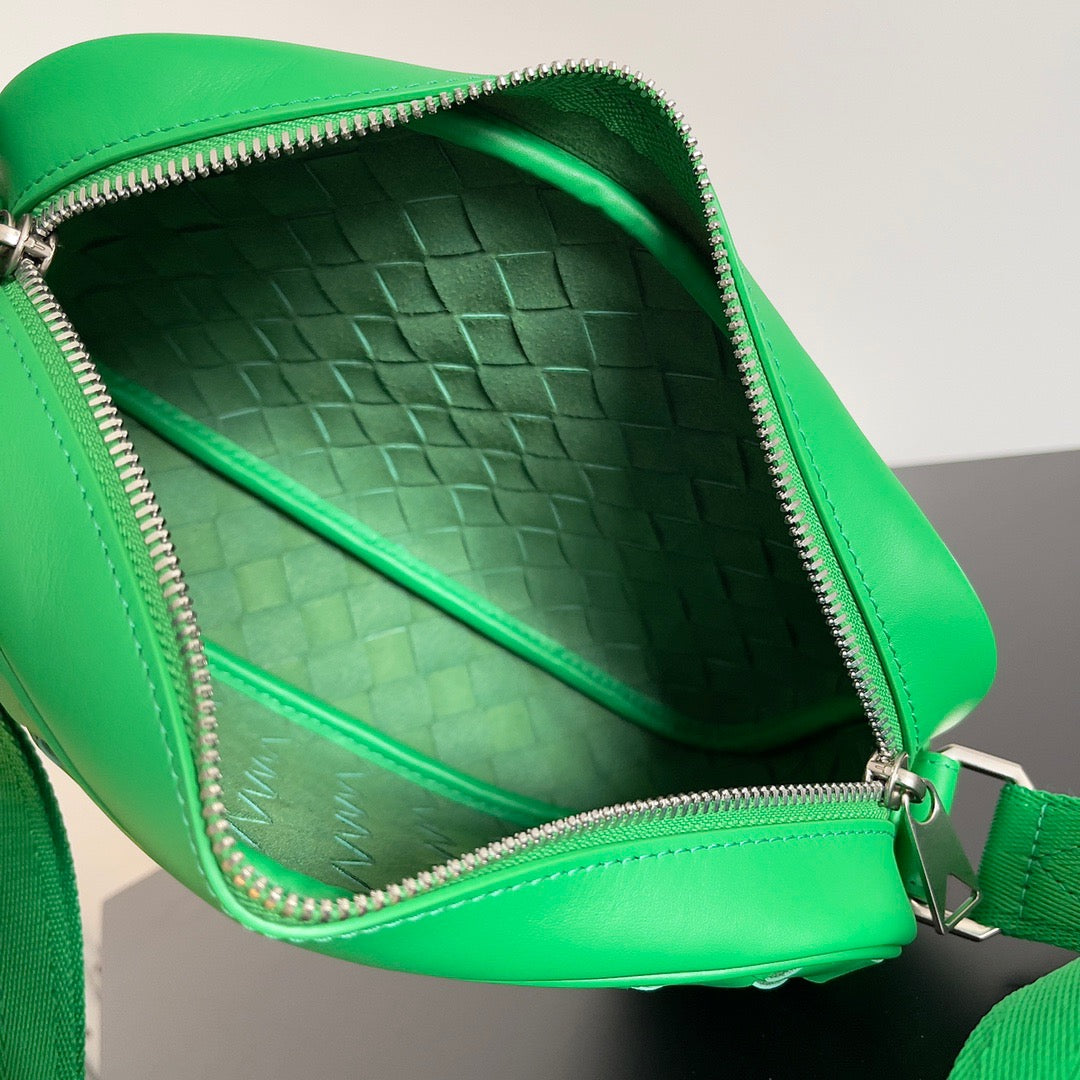 BTV Messenger Bag