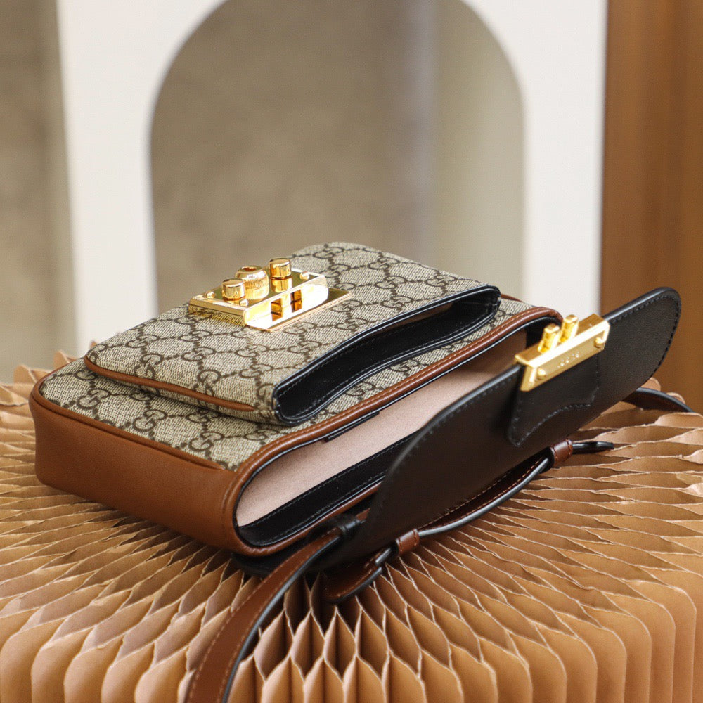 GC Padlock