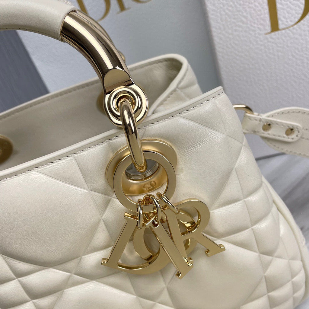 CD Handbag