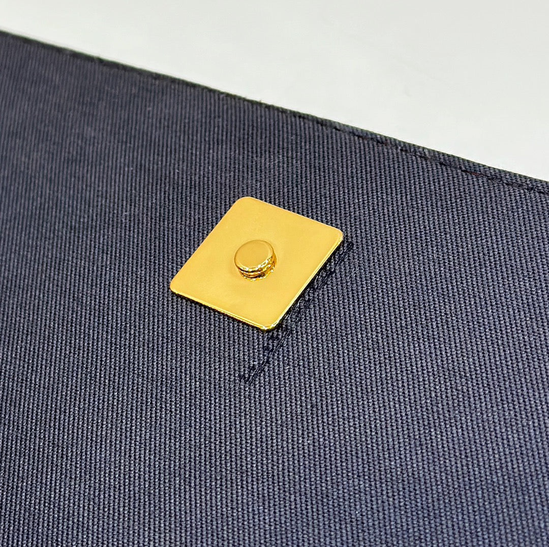 FD Chain Bag