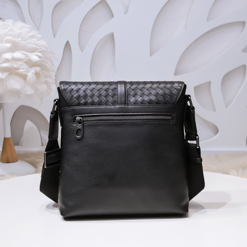 BTV Messenger Bag