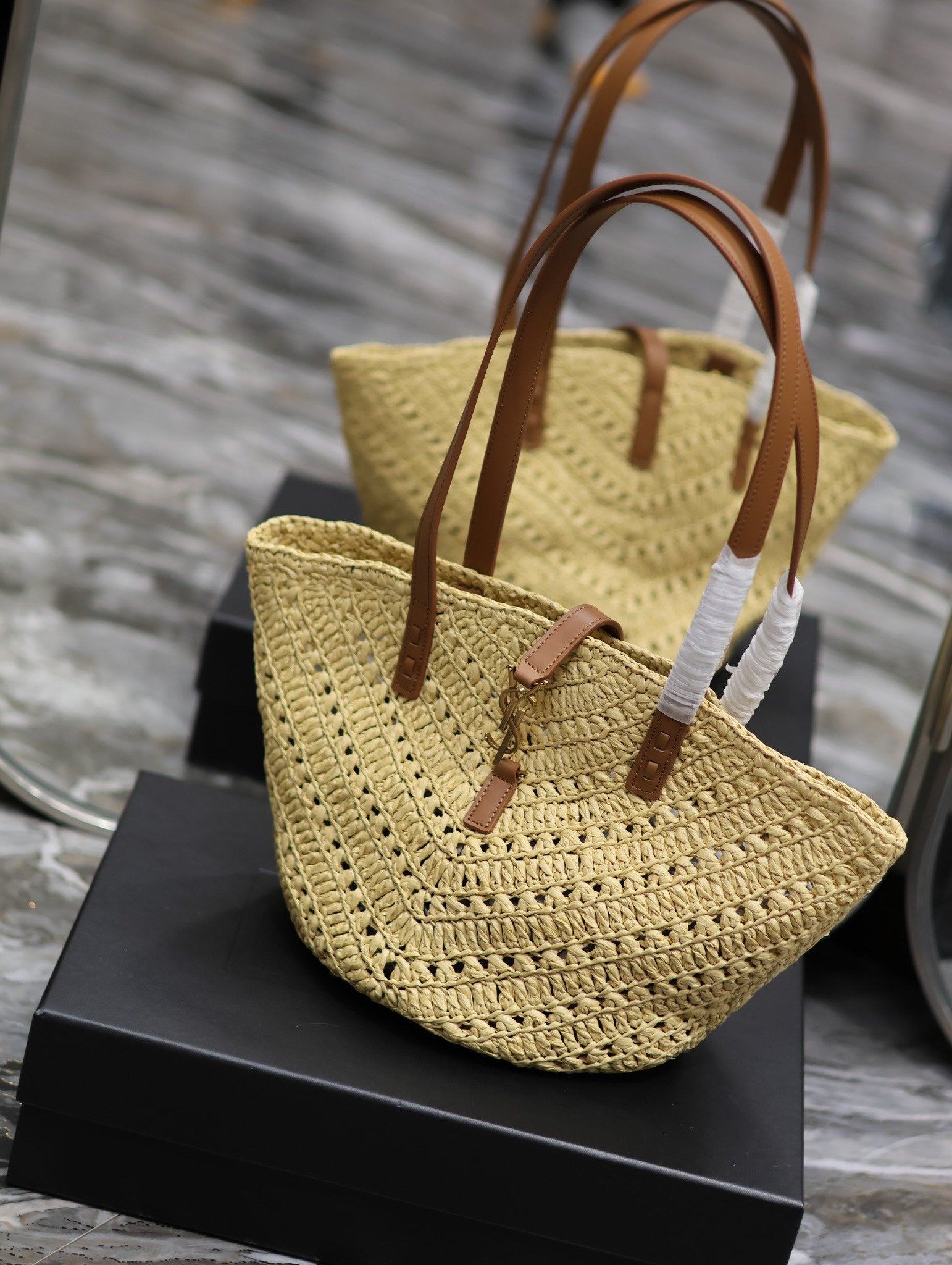YVT Hobo