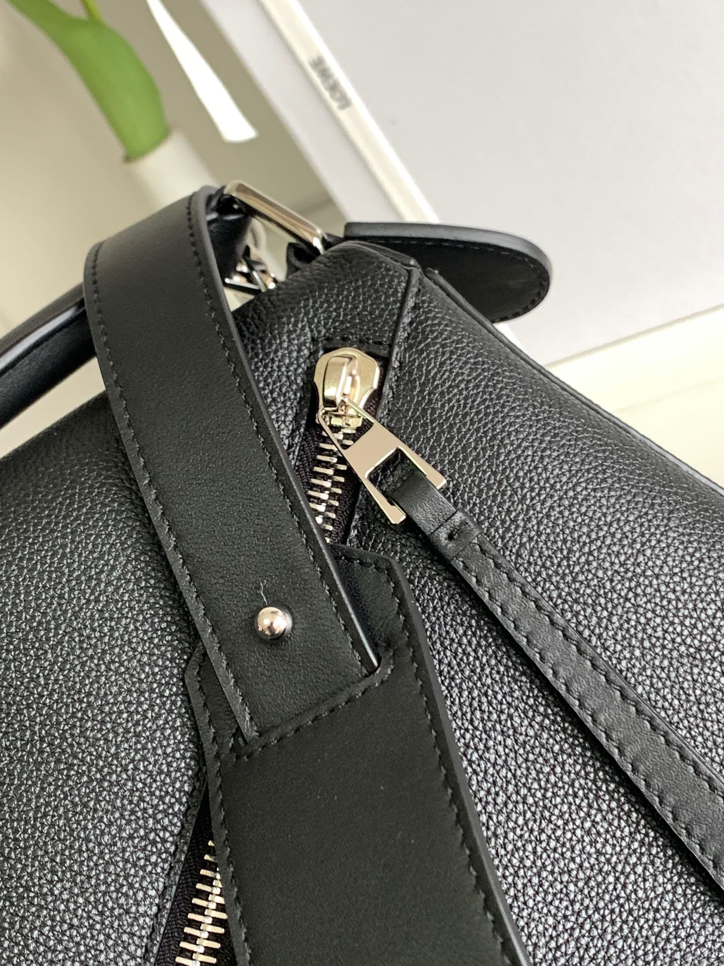 LW Puzzle Bag