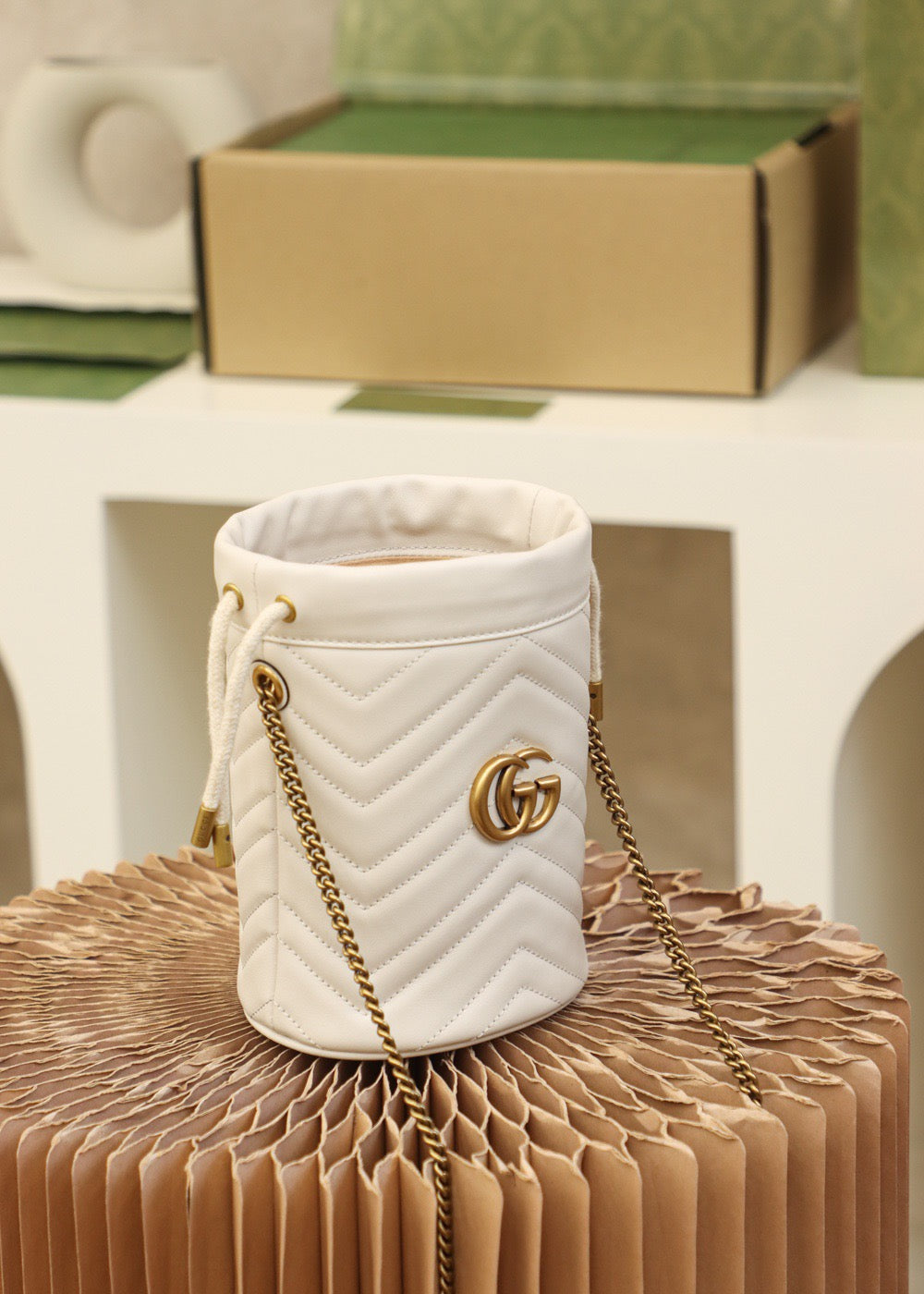 GC Marmont Bucket