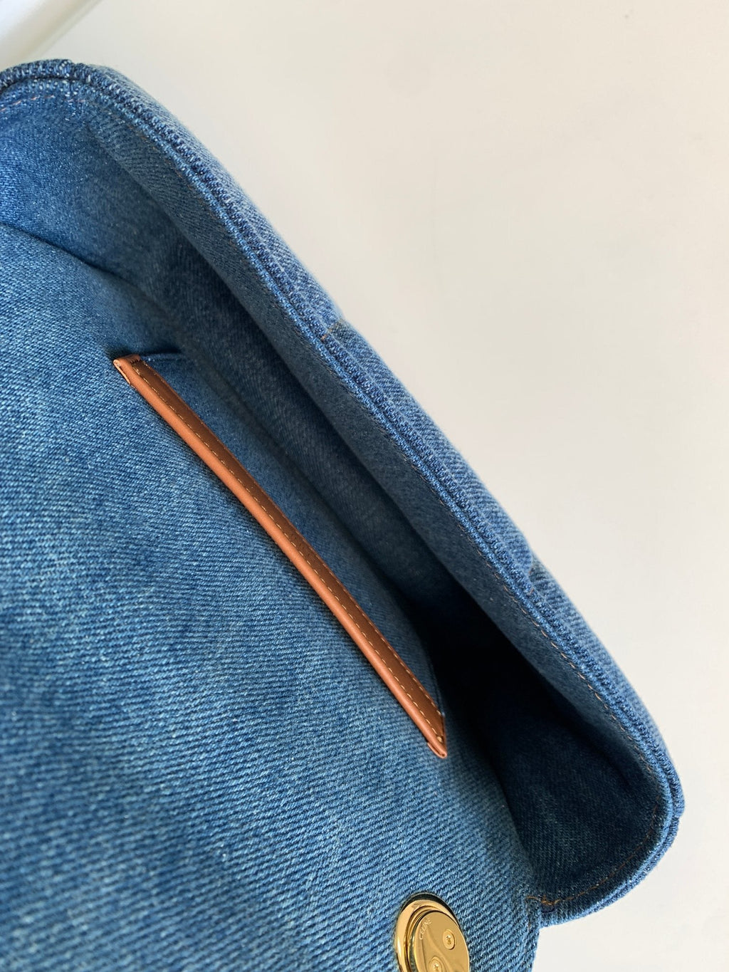 CE Chain Bag