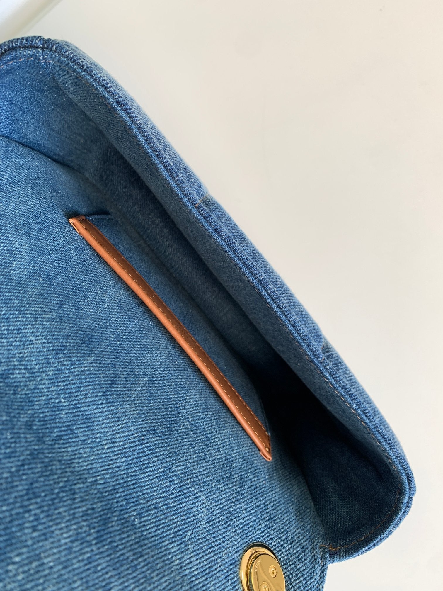 CE Chain Bag