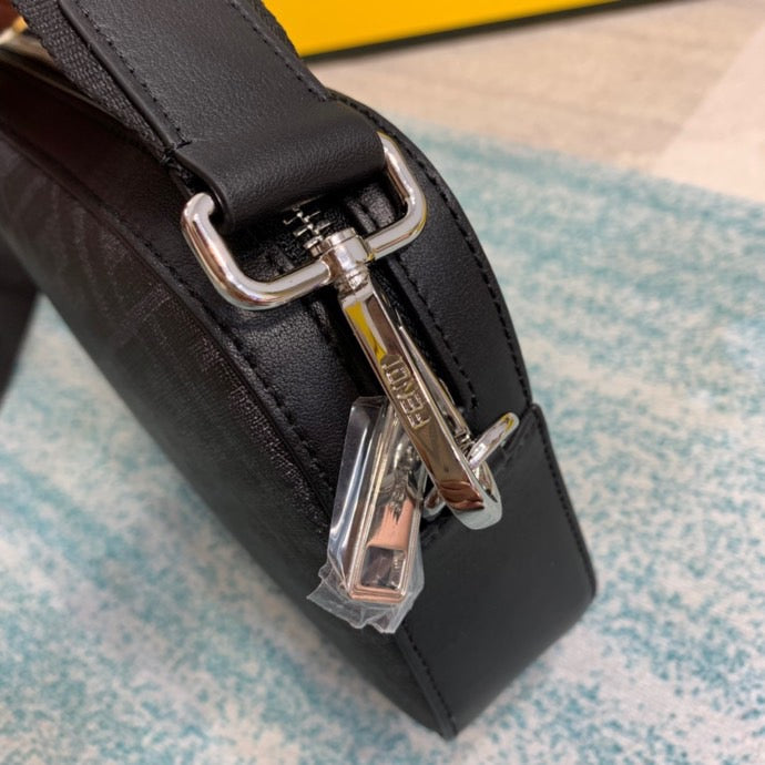 FD Messenger Bag