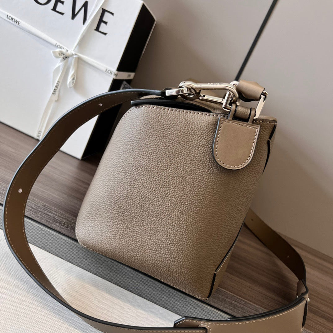 LW Puzzle Bag