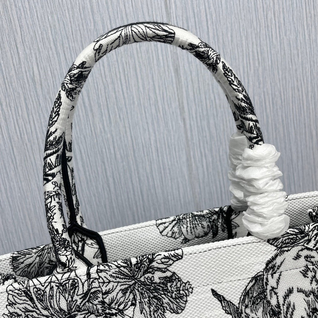 CD Book Tote