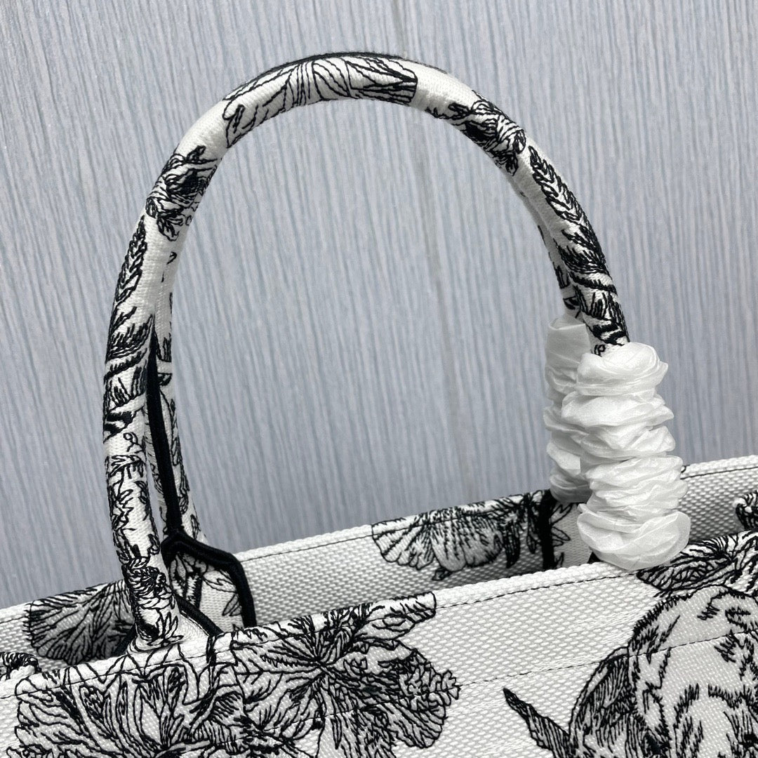 CD Book Tote