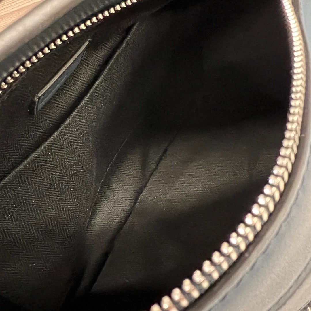 LW Puzzle Bag