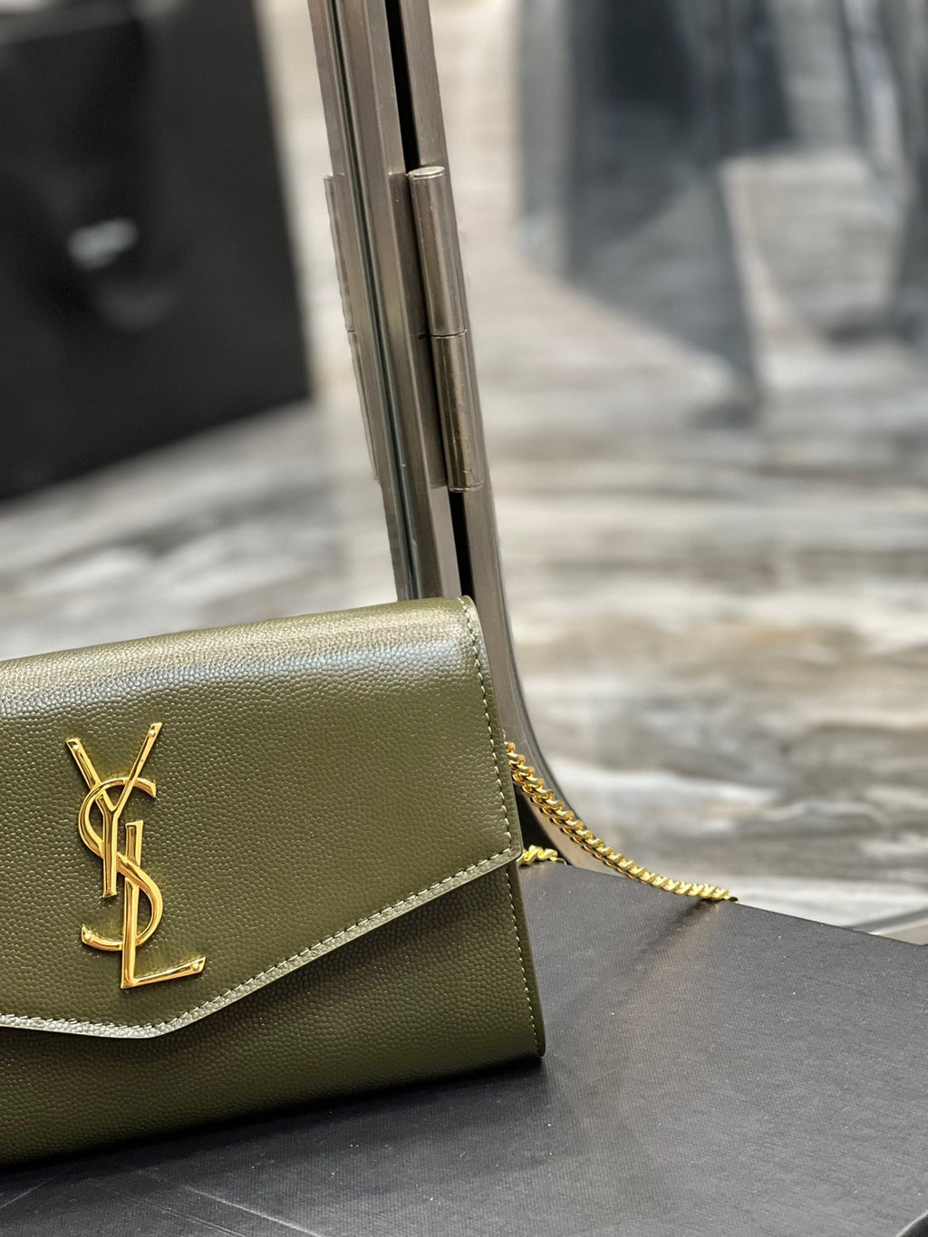 YVT Envelope