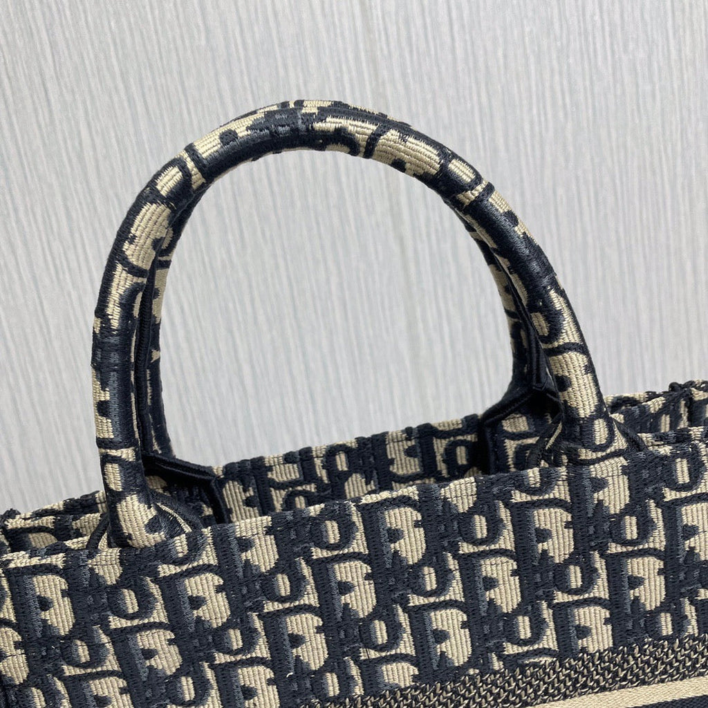 CD Book Tote