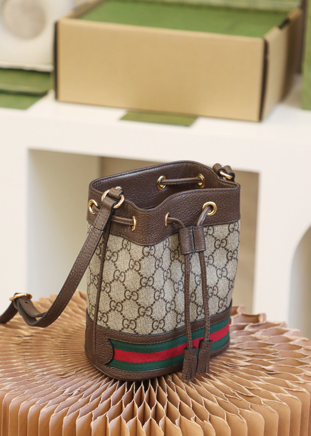GC Ophida Bucket