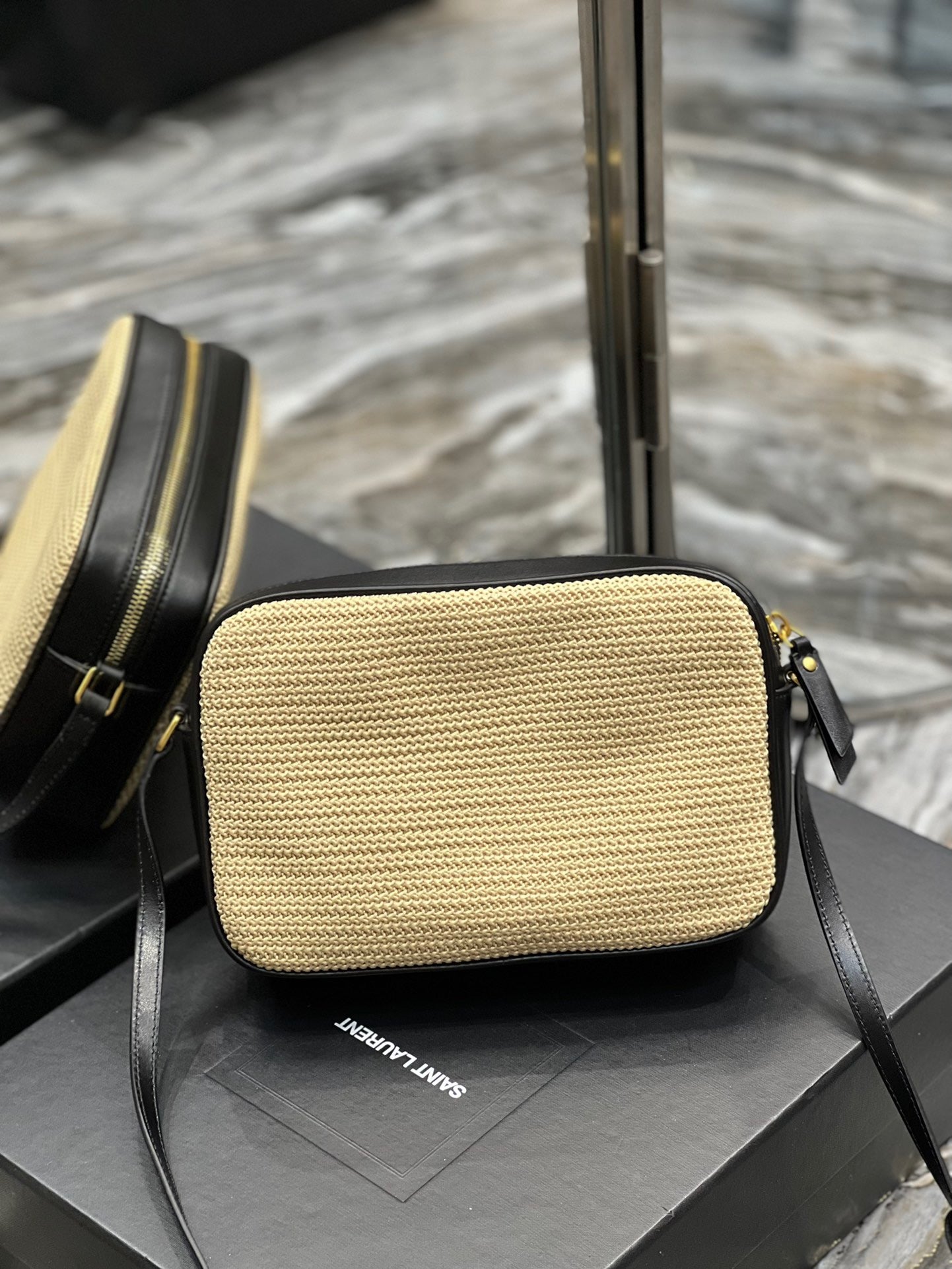 YVT Lou Sling
