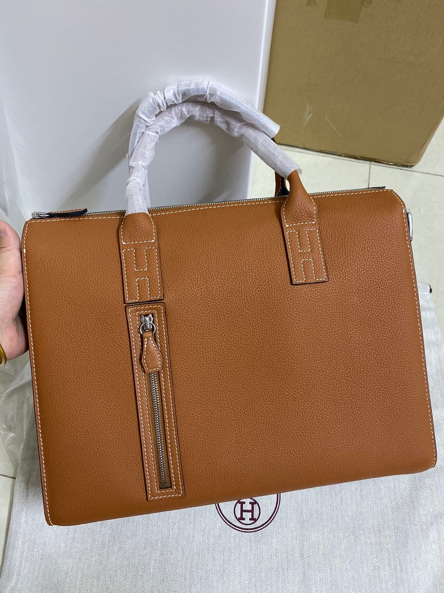 HMS Briefcase